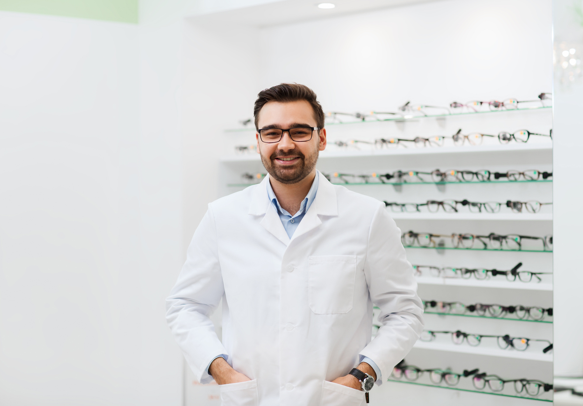 Male optician shopping for merchant services with Greenleaf Payment Services
